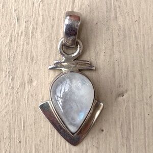 Sterling silver Moonstone pendant